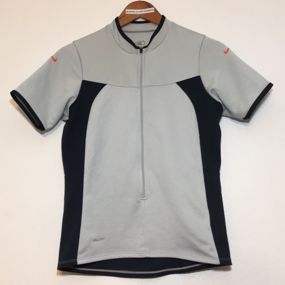 Nike Tops - Nike Fit Dry Top